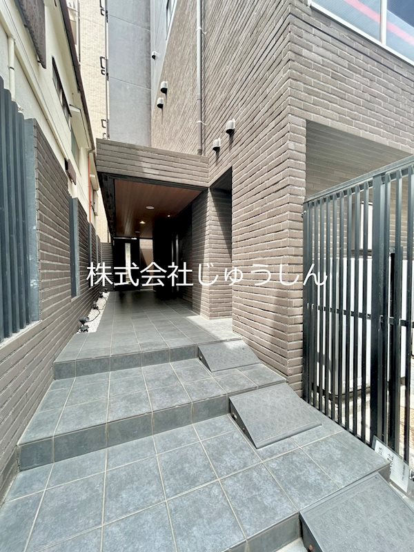 カーサ　ヴェデュータ エントランス