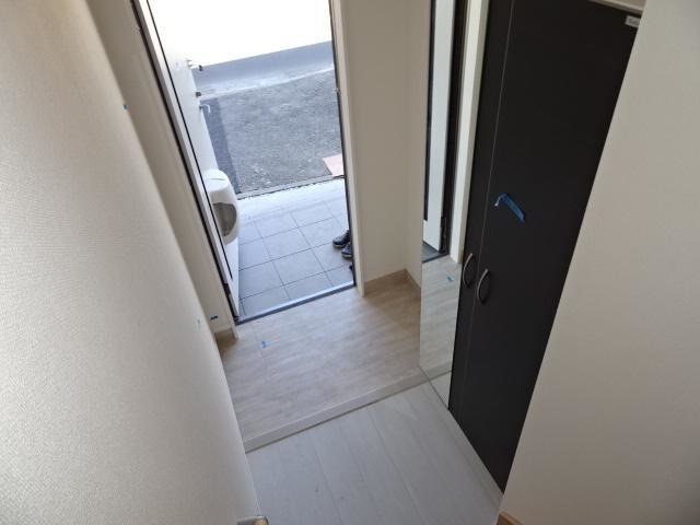 Ivy Field Ⅰ 玄関