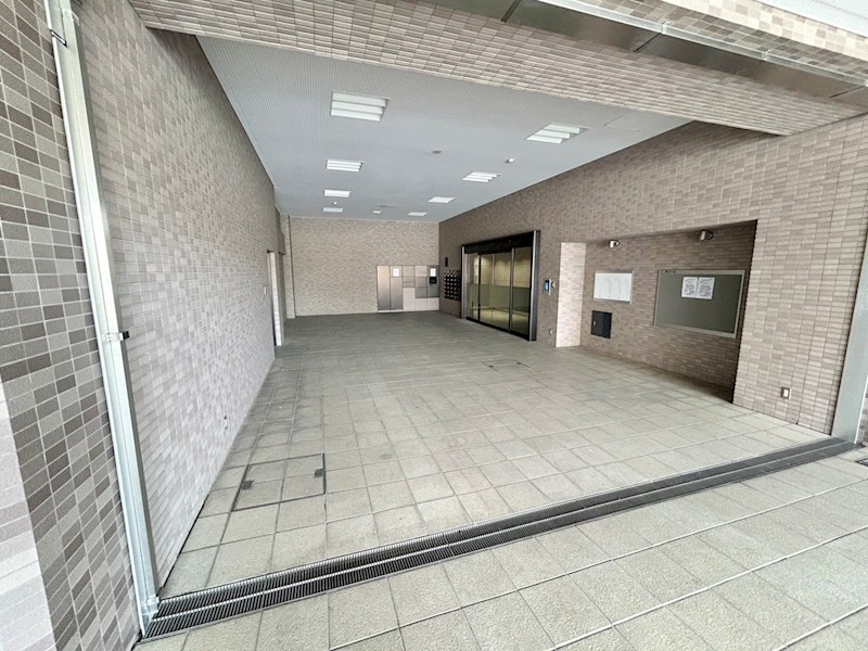 T’s garden横浜岸根公園 エントランス