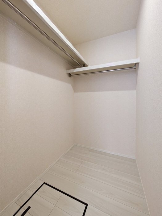 エルデガーデン　Ⅱ号館 収納