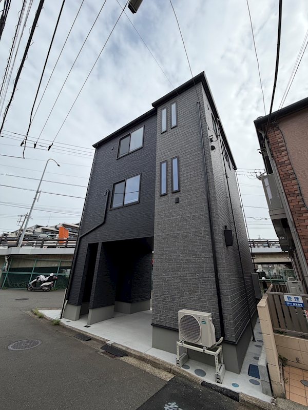 大倉山一丁目戸建 外観