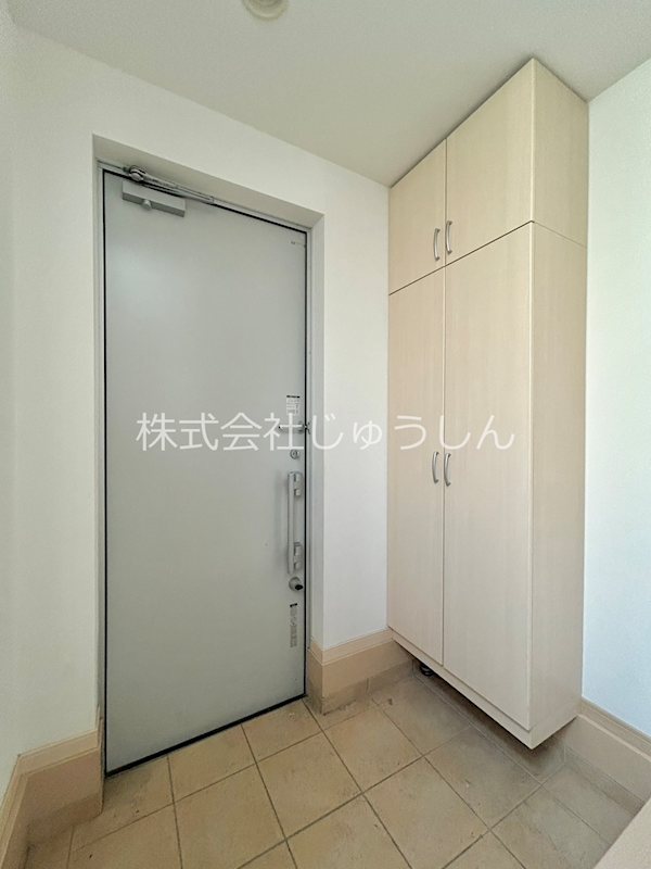 木月3丁目戸建 玄関