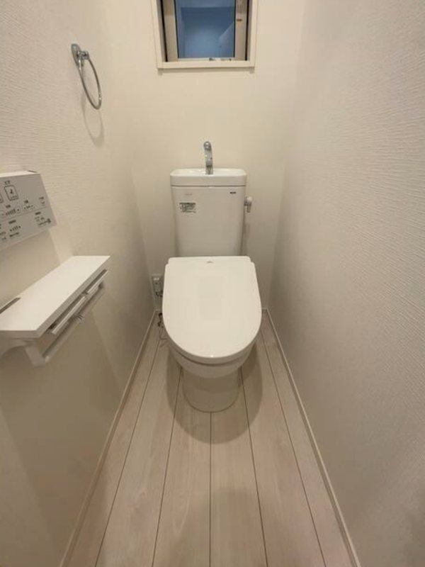 平間戸建23 トイレ