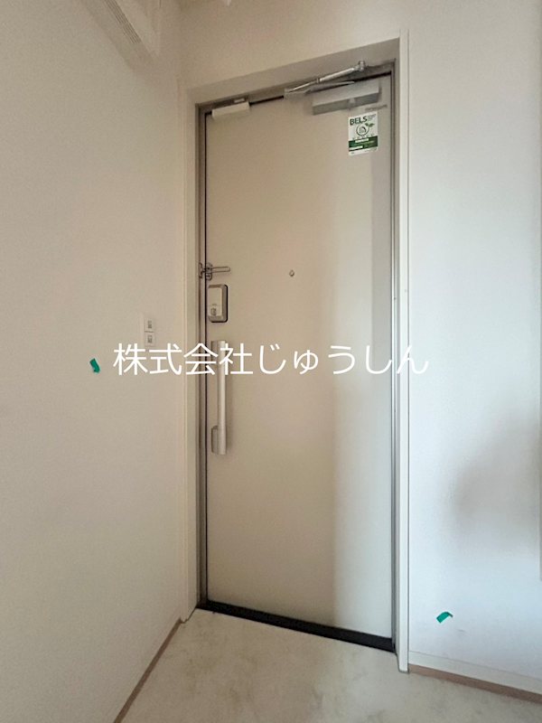 アベニール大倉山 玄関