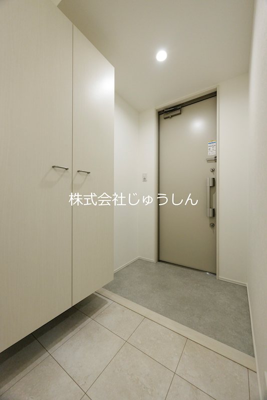 ラ・コリーナK 玄関