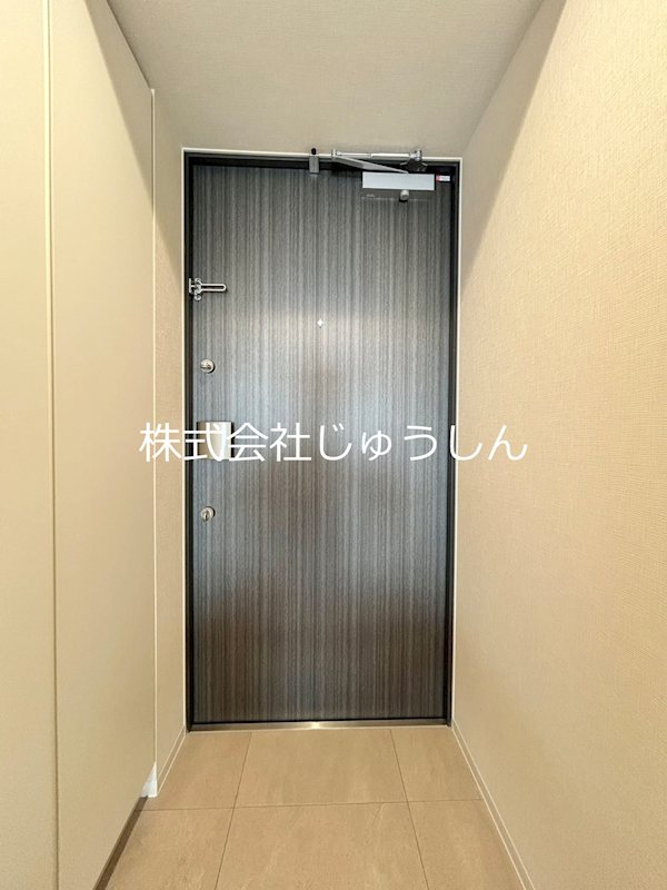 ドゥーエ新横浜 玄関