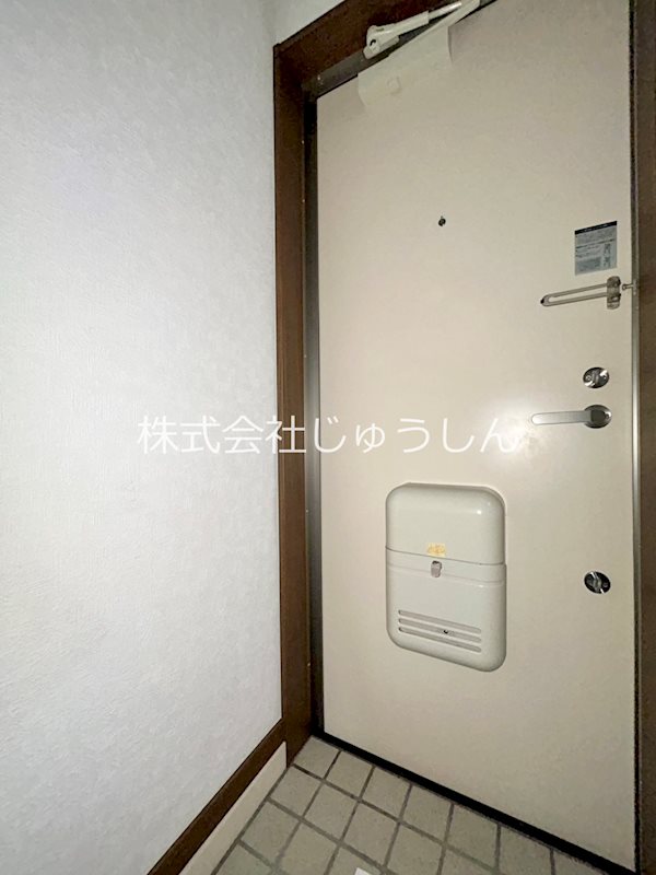 M＆M白楽 玄関