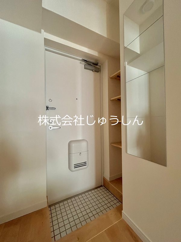 ステラコート横浜白楽 玄関