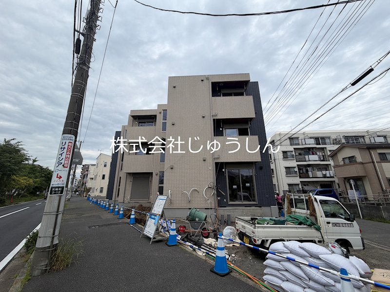アズール 外観