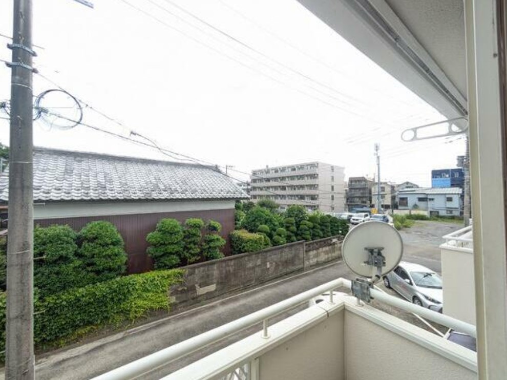 神奈川県横浜市港北区大倉山２丁目 ベランダ