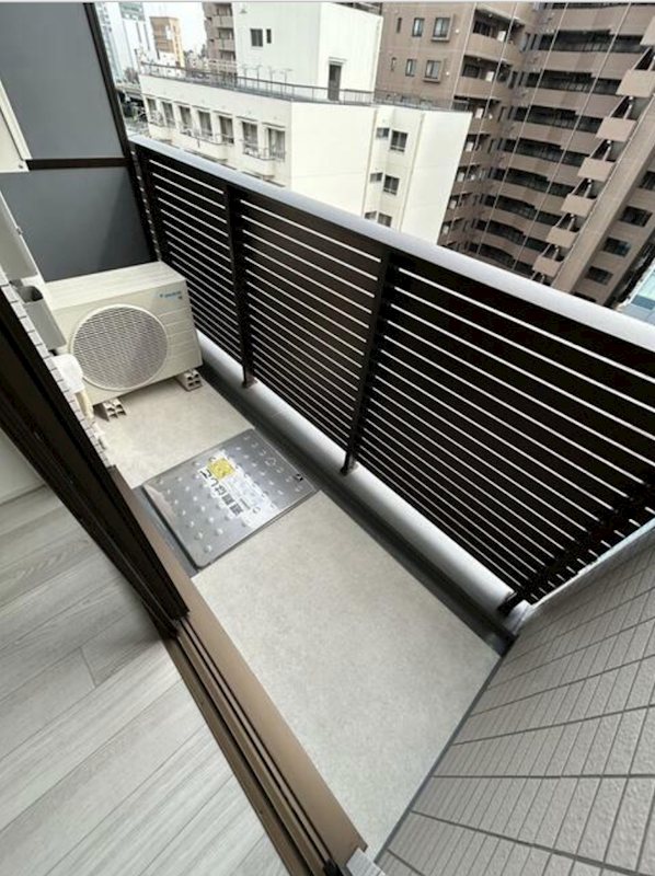 クレストタップ新横浜 ベランダ