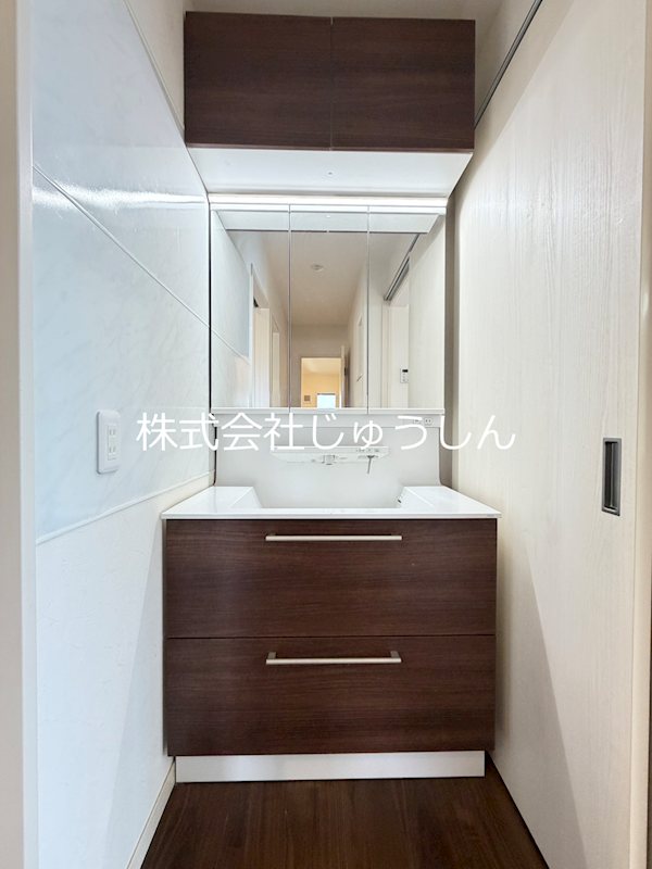 新横浜戸建 洗面所