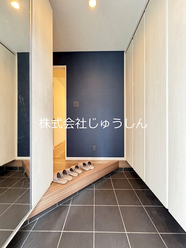新横浜戸建 玄関