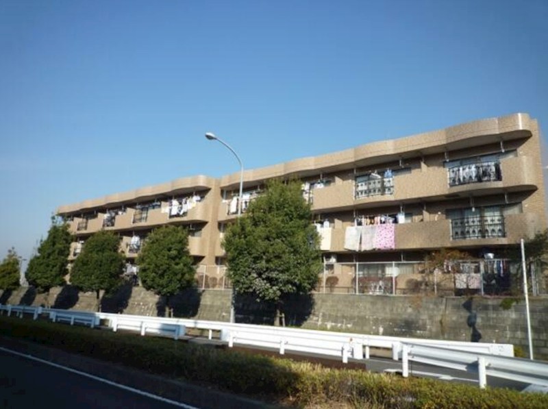 リブェール ヒルズ 早渕 外観