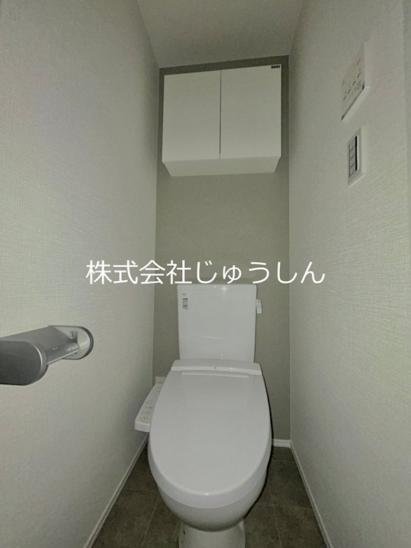 LaVieEstBelle横浜白楽 トイレ