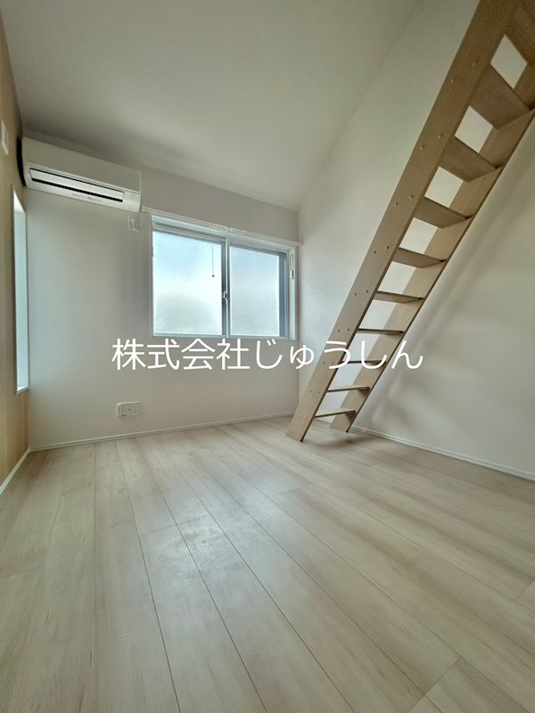 LaVieEstBelle横浜白楽 リビング