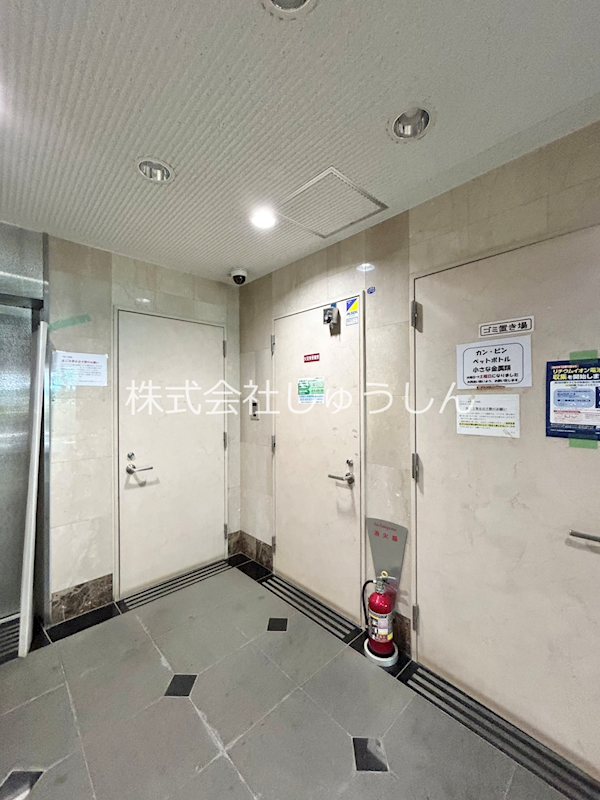 グリフィン新横浜・伍番館 ロビー