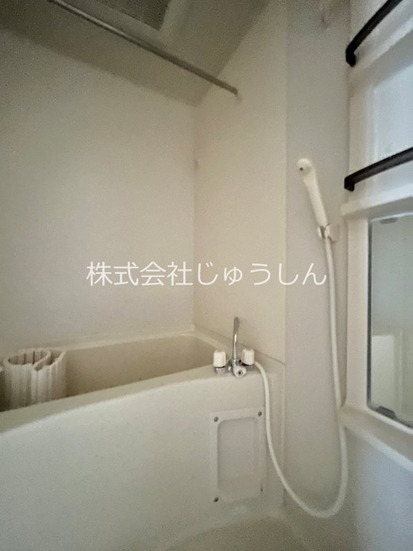 グリフィン新横浜・伍番館 風呂画像
