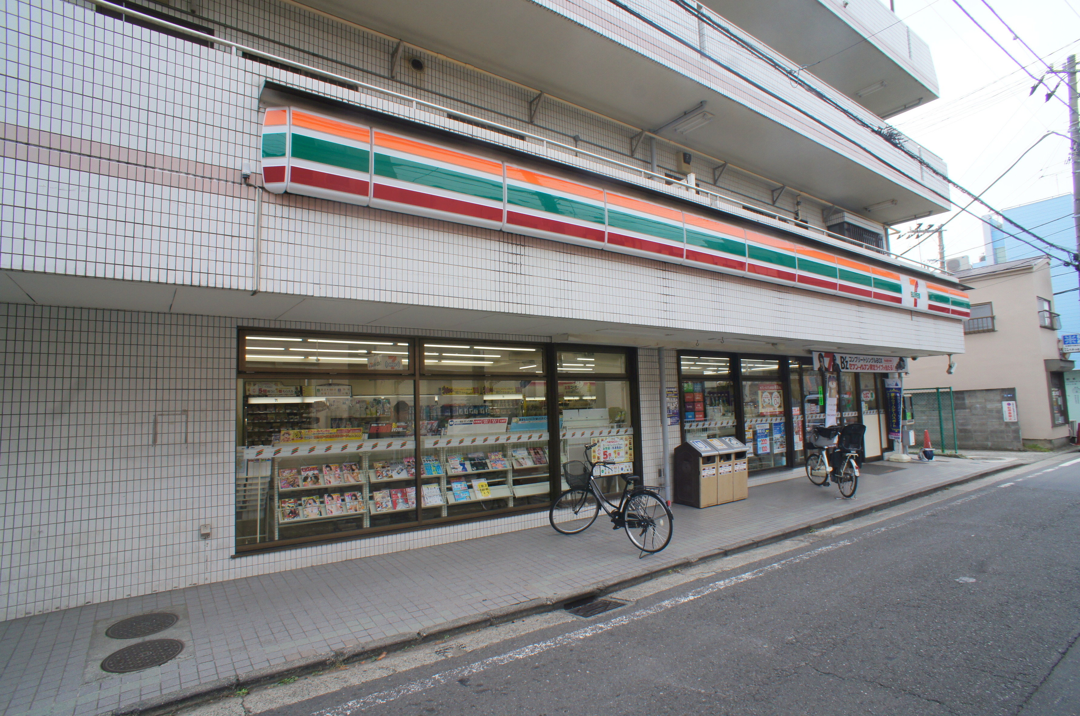 神奈川県横浜市港北区大倉山５丁目 コンビニ
