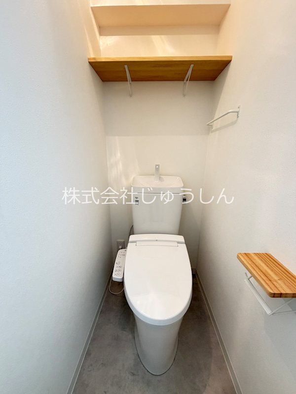 ステラコート横浜白楽 トイレ