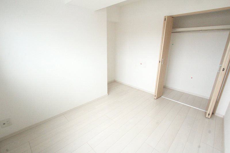 新屋敷ピアッツァビル 収納