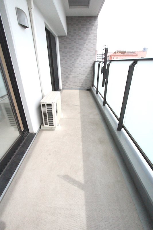 新屋敷ピアッツァビル ベランダ