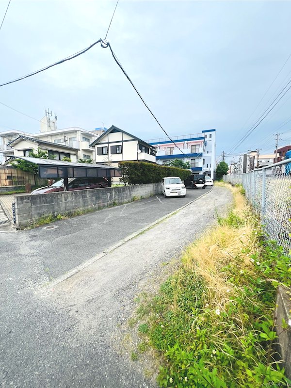 ディアコート河 駐車場