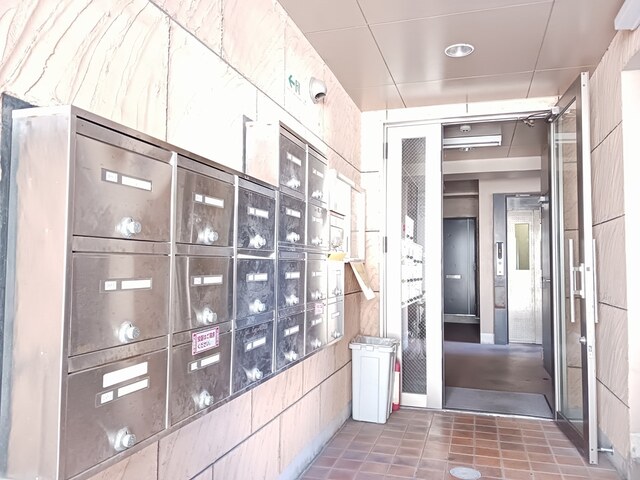 フォルシュ加治屋 エントランス