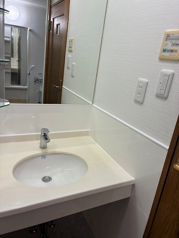 ヴィラ伝馬町 洗面所