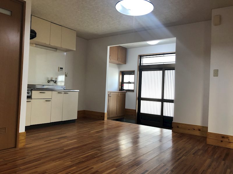 豊原町一戸建て1階 内装