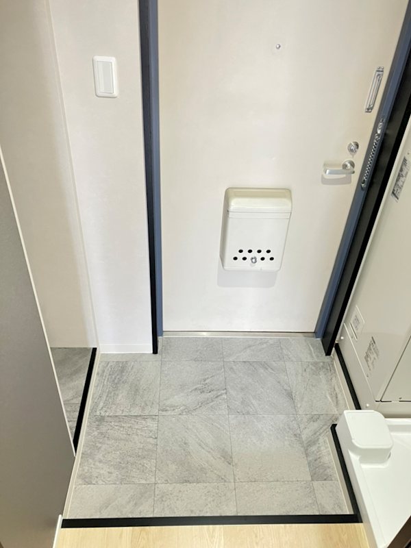 シャンピア鷹匠 玄関