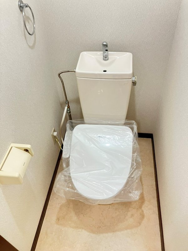 シャトル稲川  トイレ