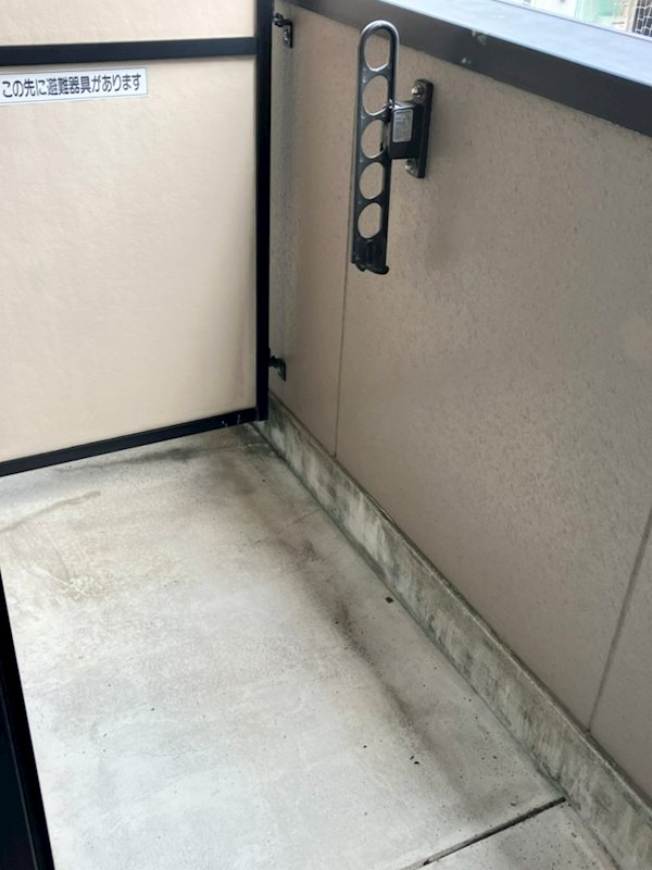 シャトル稲川  ベランダ