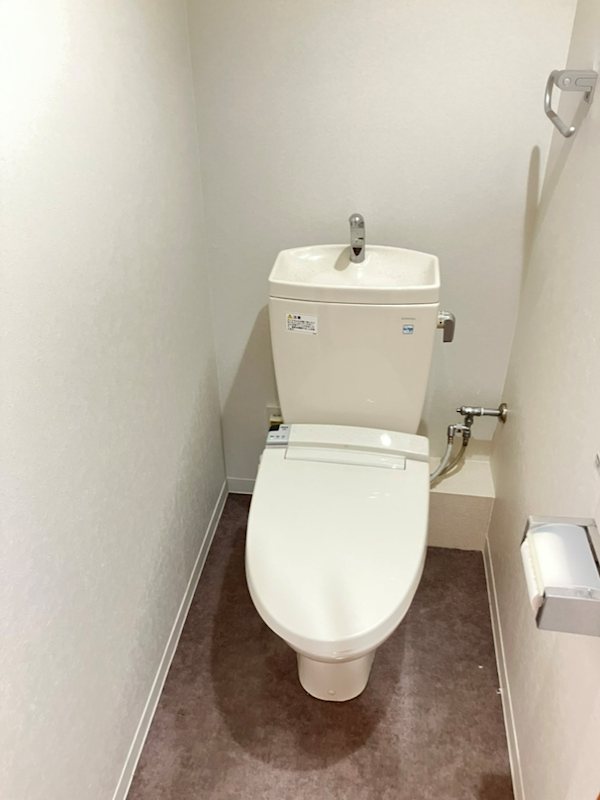 GRIDIA鷹匠 トイレ