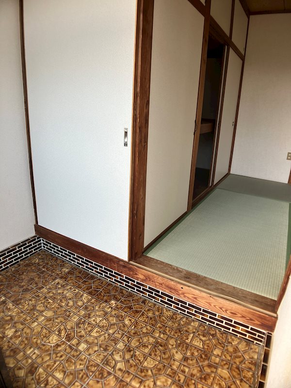 立野貸家 玄関