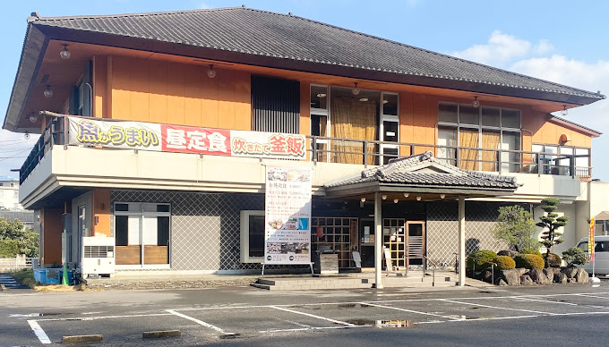 プチメゾンくれも レストラン