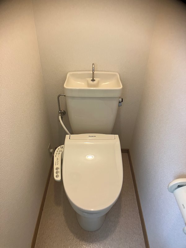 メゾンジュネス トイレ