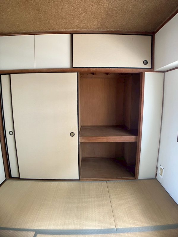 ユートピア原口 収納
