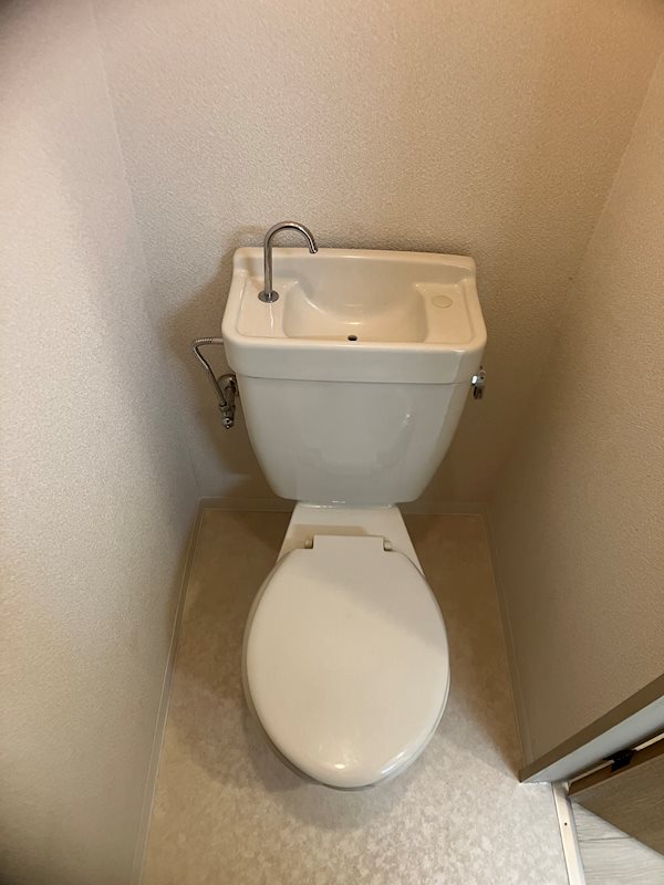 プチメゾン若葉Ｃ トイレ