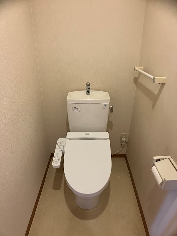 フロンティアエム トイレ
