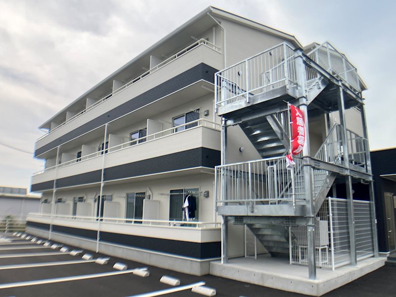 トレス宗方 外観