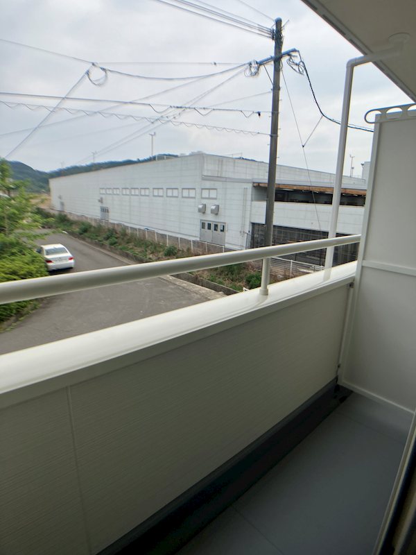 トレス宗方 ベランダ
