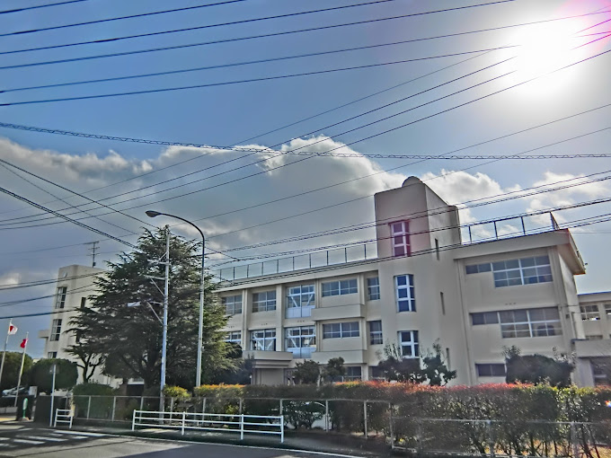 ユートピア島原 中学校