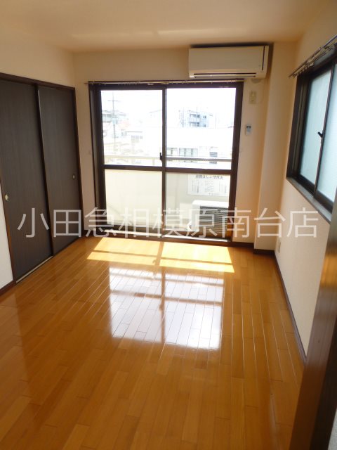 長谷川マンション リビング