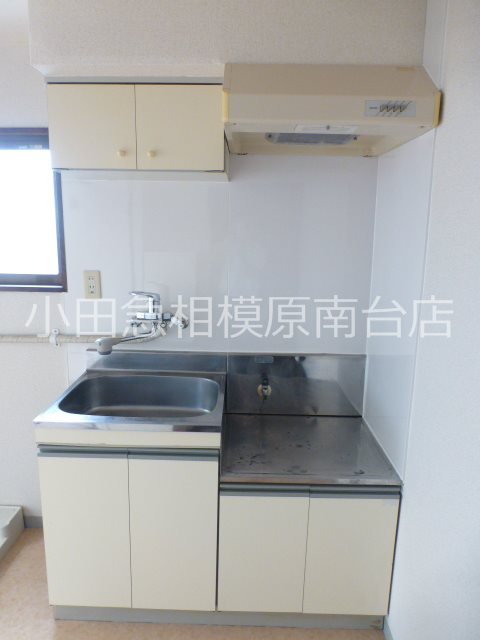 長谷川マンション キッチン