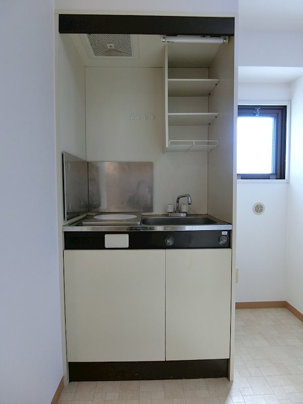 ホワイトパレス万年青 キッチン