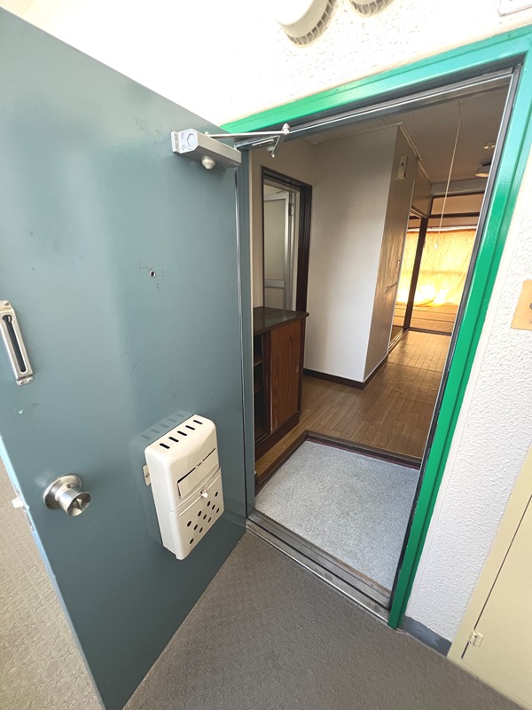 蔵王コーポ 玄関