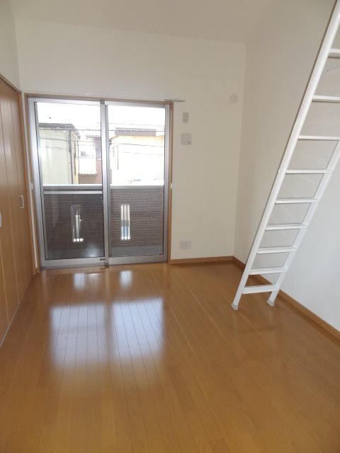 プラムメゾン ベッドルーム