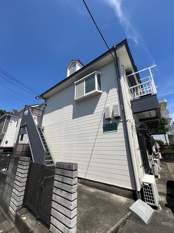 ホワイトハイツ  205号室 外観
