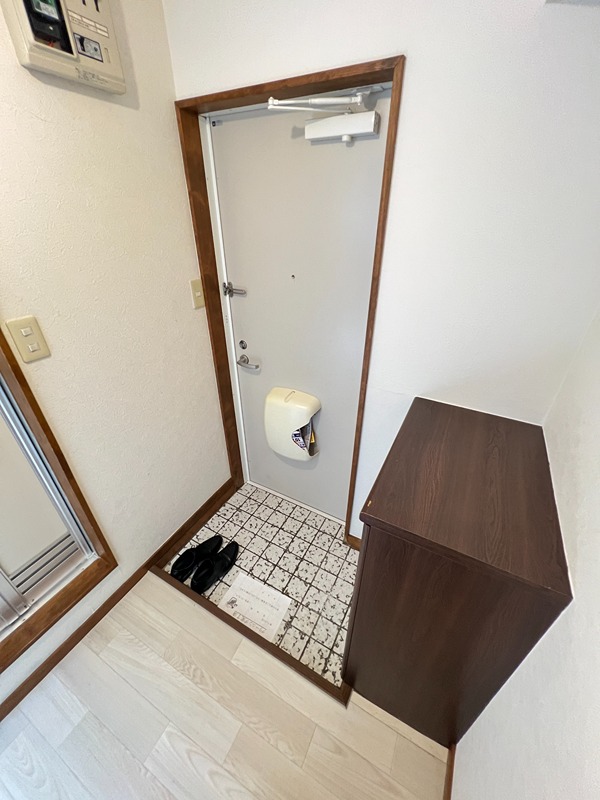 フレッシュメント  玄関